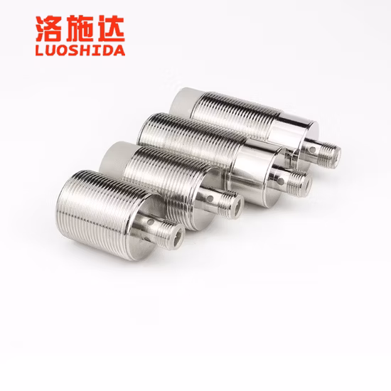 Long Distance Inductive Proximity Sensor PNP/NPN Flush 15mm Detection Distance